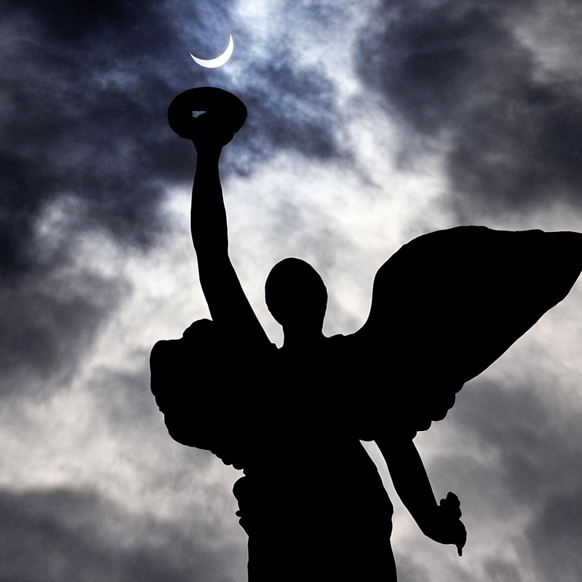 Total solar eclipse wows North America. Clouds part just in time for most